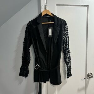 PrettyLittleThing Black Lace-Sleeve Belted Blazer